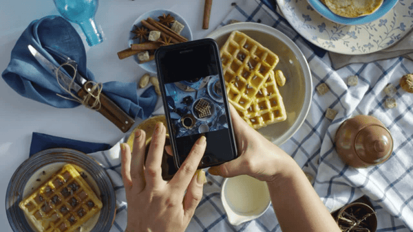 A beginner’s guide to food photography, on a smartphone!